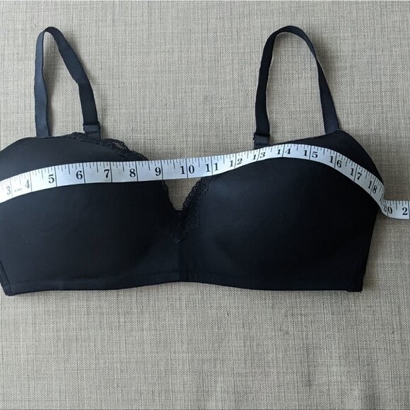 R LINE SLIGHTLY padded wireless black bra 38D B028 - Picture 4 of 10